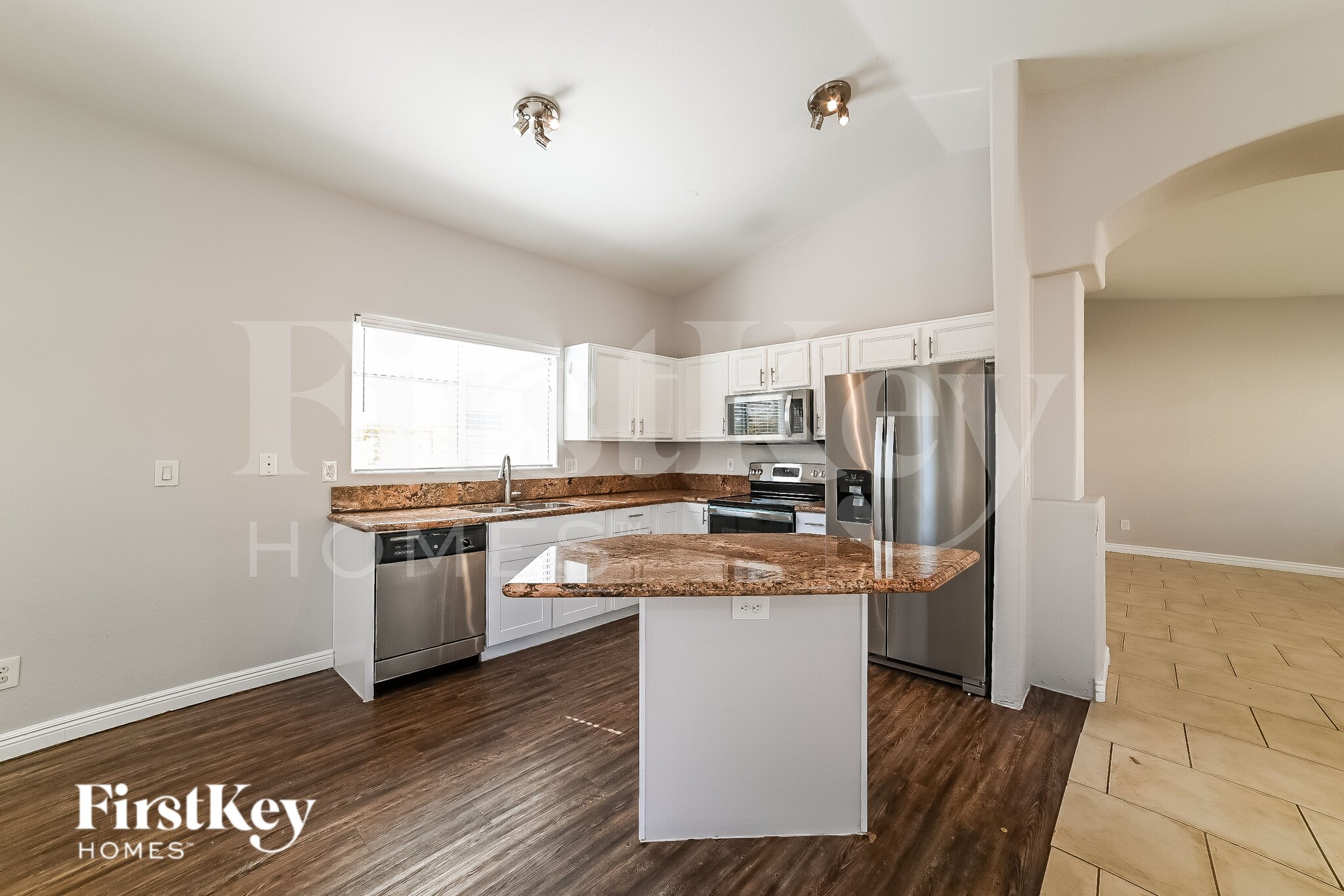 Building Photo - 4367 E Campo Bello Dr