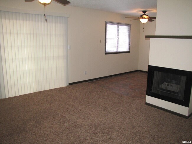 Building Photo - 2509 E 50th St