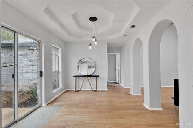 Building Photo - 4216 Goldcrest Ave