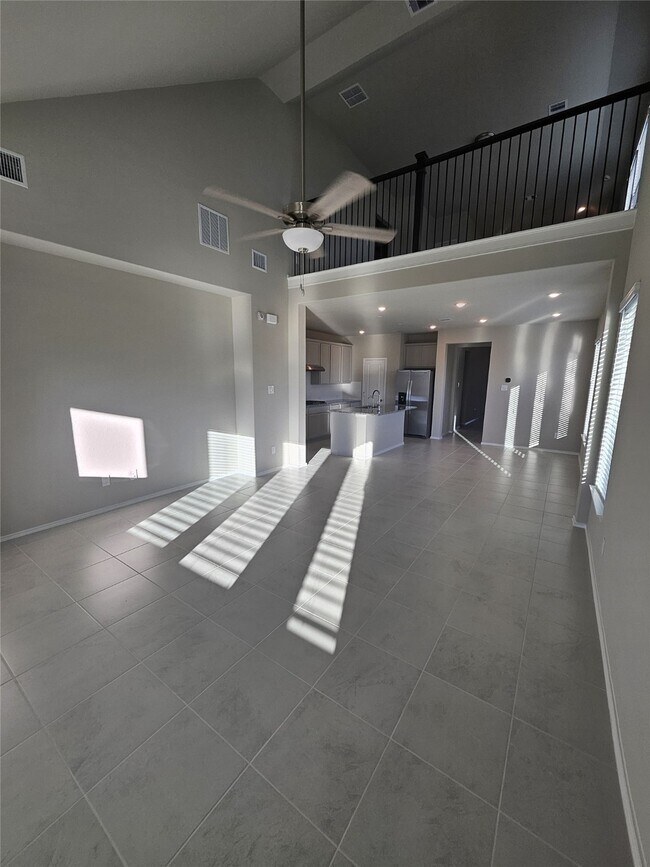 Building Photo - 426 Twilight Mdw Wy