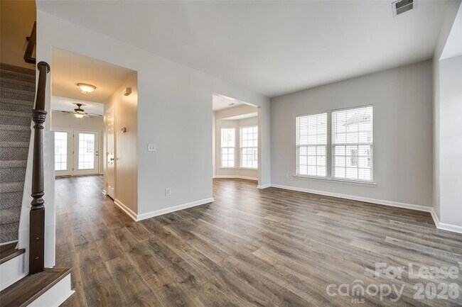 Building Photo - 12326 Verdant Ct