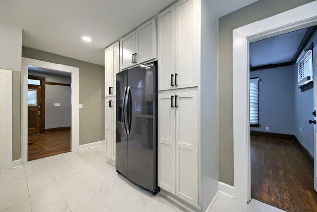 Building Photo - OSU Single Family House! Great Location!