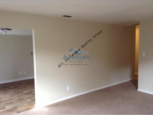 Building Photo - Charming 3-Bedroom Home in Rancho Cordova!