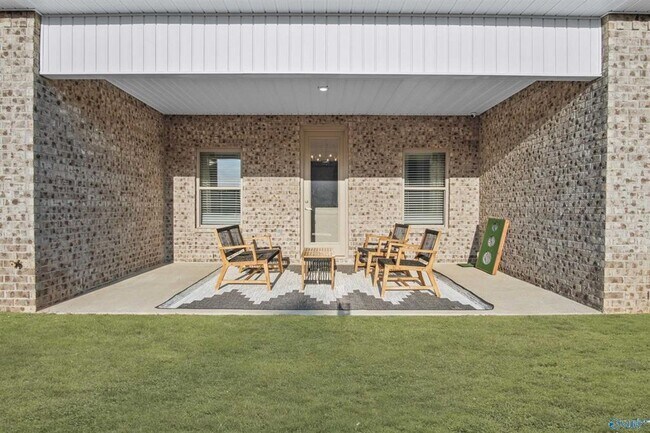 Building Photo - 22879 Ansley Dr