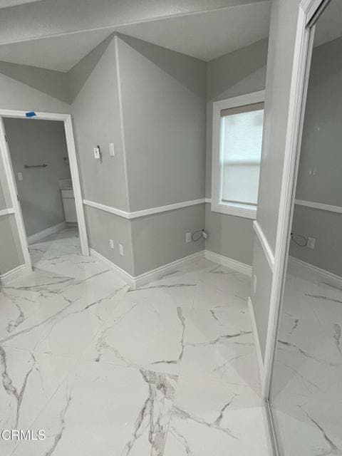 Building Photo - 916 Sandpiper Ct