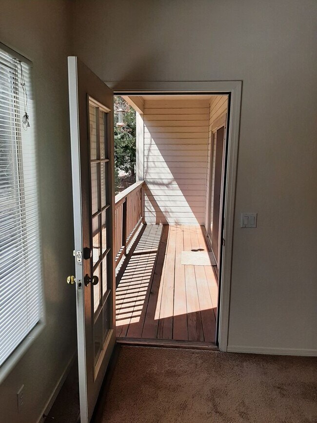 Building Photo - Cute Condo in Beautiful Yavapai Hills Community