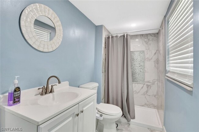 Building Photo - 1009 Ridge St