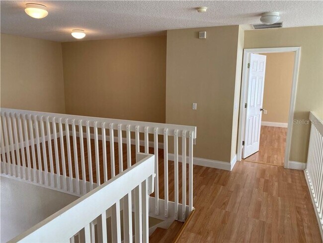 Building Photo - Coming soon - Gorgeous and Spacious Single...