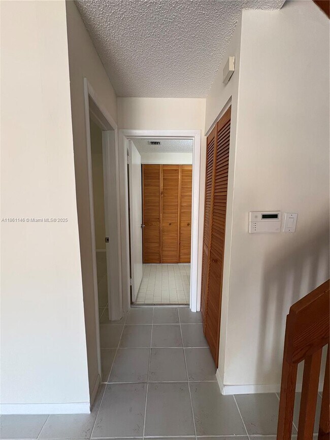 Building Photo - 13272 SW 114th Terrace