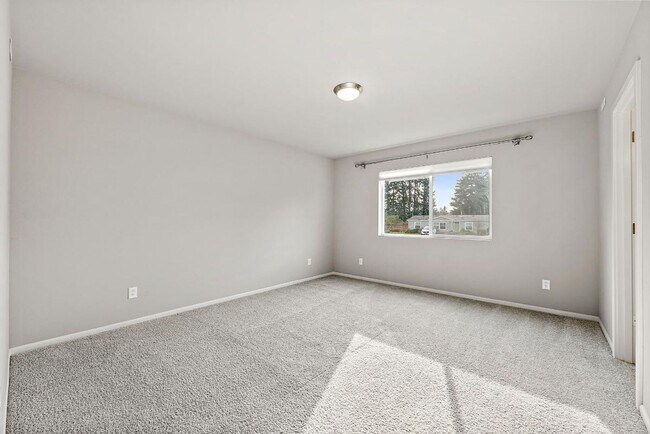 Building Photo - Better Than New Yelm Home with A/C, Walk-In Pantry, Garden Beds & Neighborhood Playground!