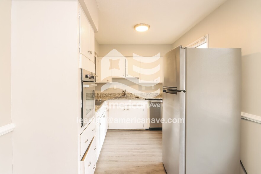 Building Photo - 4718 Marino St