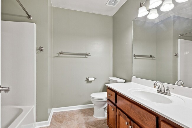 Building Photo - 2908 Caymen Ct