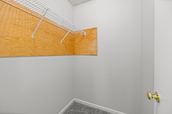 Building Photo - 8910 St Pierre Ln