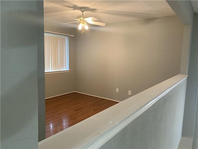 Building Photo - 2302 Tracey Ann Ln