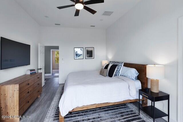 Building Photo - 5631 Heckscher Dr