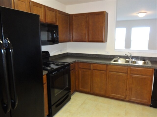 Building Photo - 14136 Zavala Trail
