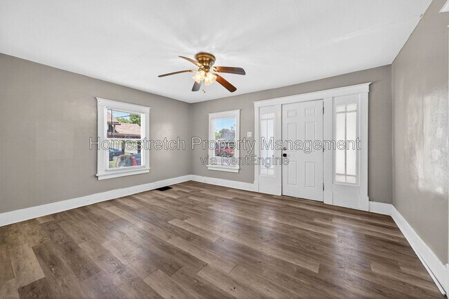 Building Photo - 2309 Gaebler Ave