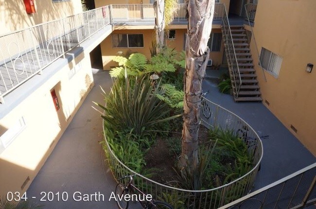 Interior Photo - 2010 S Garth Ave