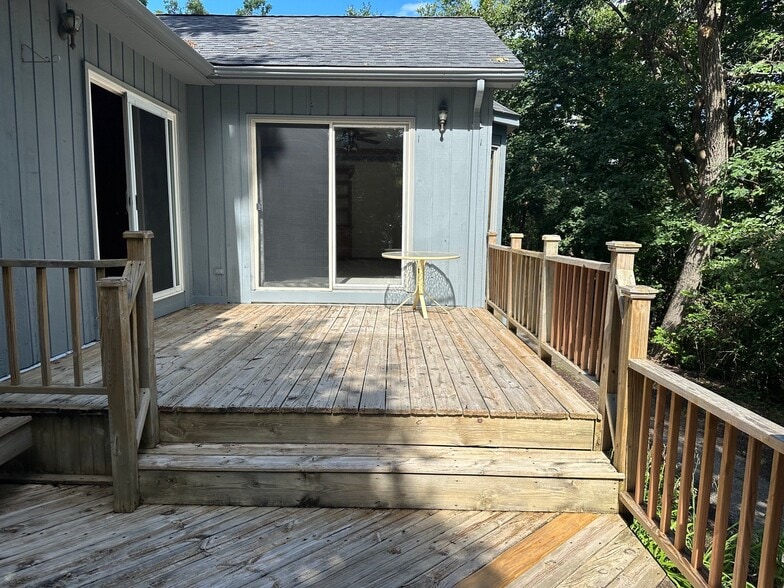 Building Photo - 2642 WI-120