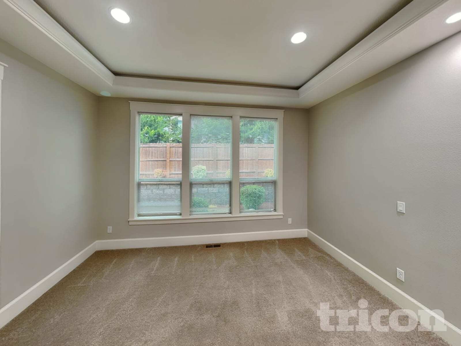 Building Photo - 2604 NE 175th St