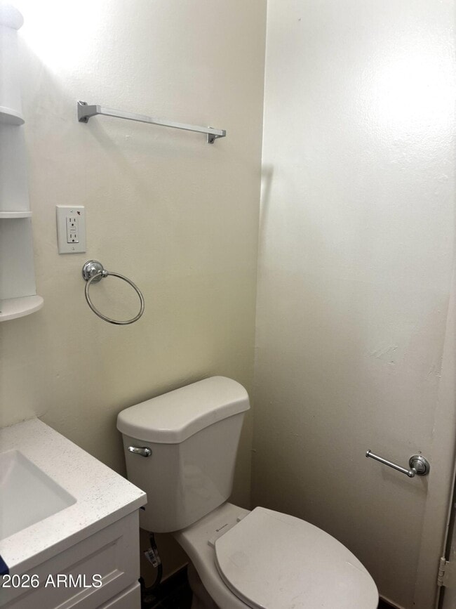 Building Photo - 1372 AZ-92
