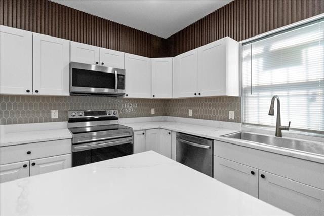 Building Photo - 3512 Hamilton Ave