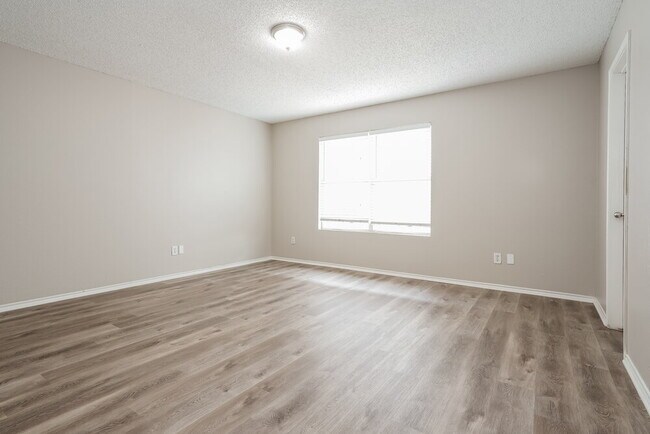 Building Photo - 316 Dakota Ridge Dr