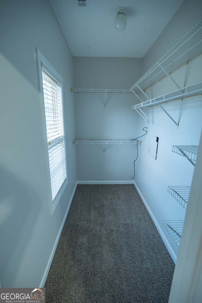 Building Photo - 609 Alyssa Dr