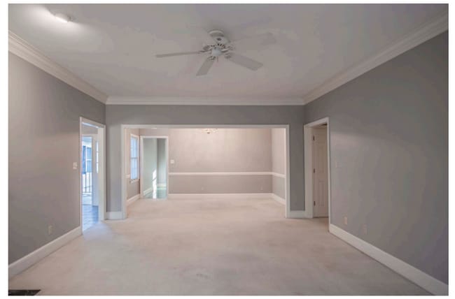 Building Photo - Beautiful 2 bedroom condo just minutes fro...