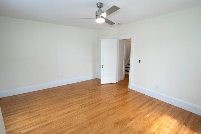 Building Photo - 85 Belknap St