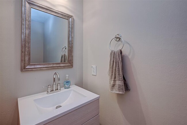 Building Photo - 191 N Vesper Bend Cir