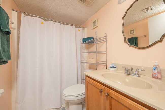 Building Photo - 4 Ocean Trace Rd