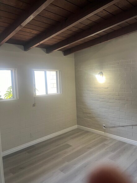 Building Photo - 5519 Pal Mal Ave