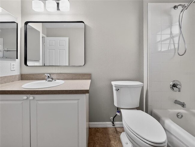 Building Photo - 14309 Golden View Dr