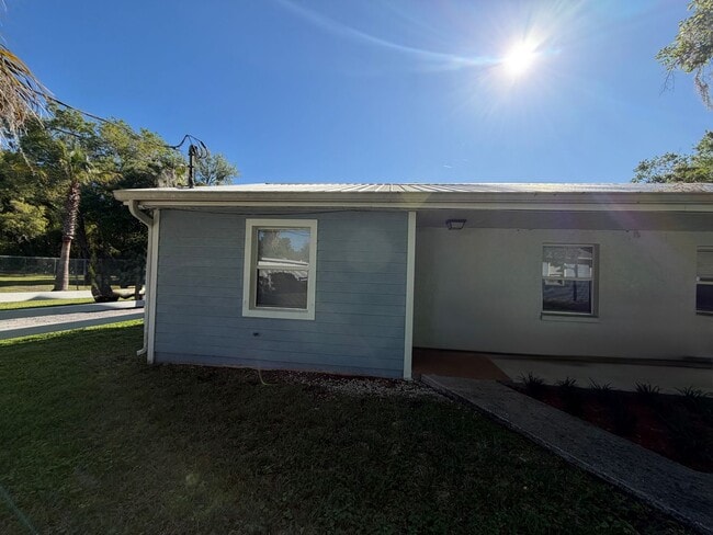 Building Photo - 1408 Spencer Ct