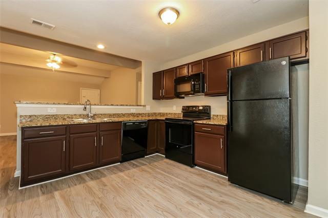 Building Photo - 331 Angelina Dr