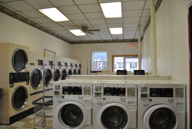 Building Photo - 204 Bellefonte Ave