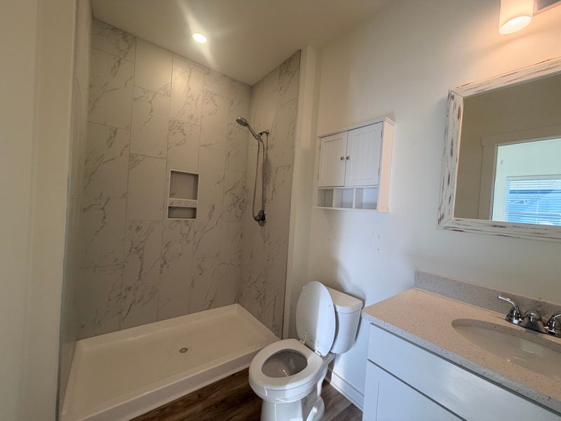 Building Photo - 2323 Discovery Loop