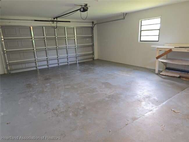 Building Photo - 644 Serenade Terrace