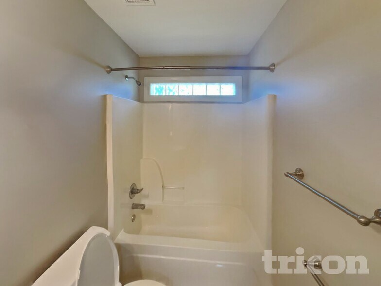 Building Photo - 2911 Wolves Trail