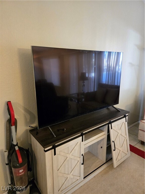 Building Photo - 8536 Desert Holly Dr