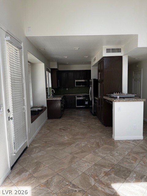 Building Photo - 237 Hanley Way