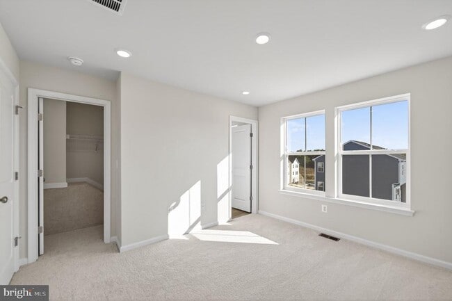 Building Photo - 103 Brashear Ct