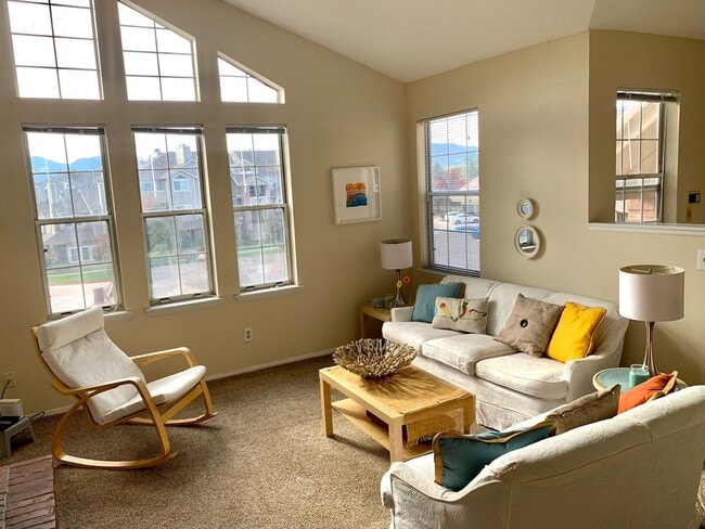 Primary Photo - Fabulous Third Floor Two Bedroom With Views!