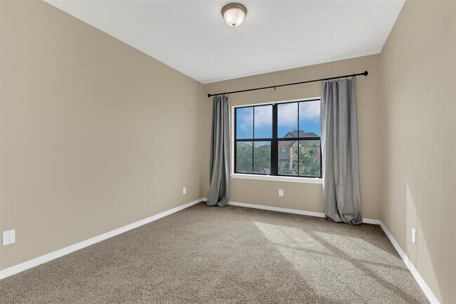 Building Photo - 17306 Legend Brook Ct