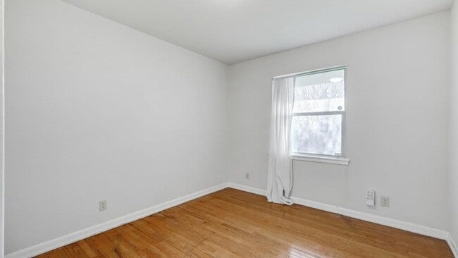 Building Photo - 4313 Bonnie Dr