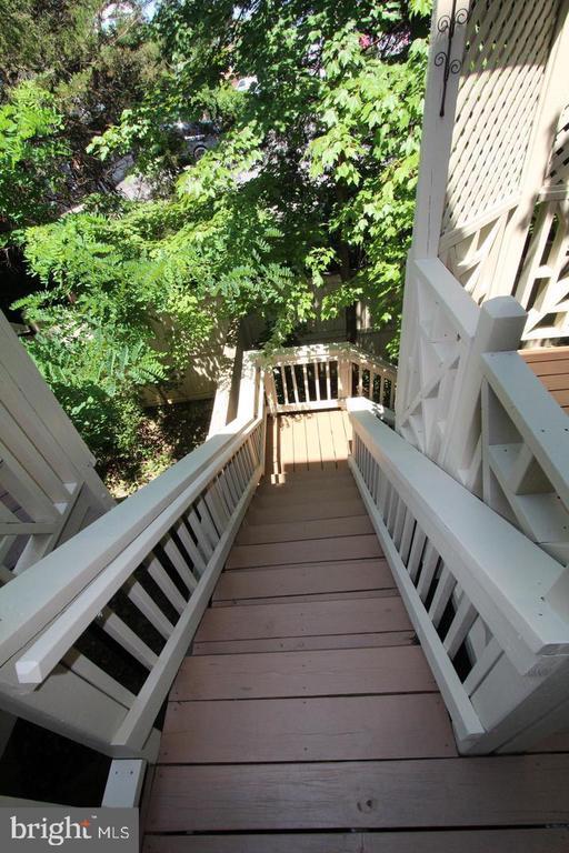 Building Photo - 10502 James Wren Way