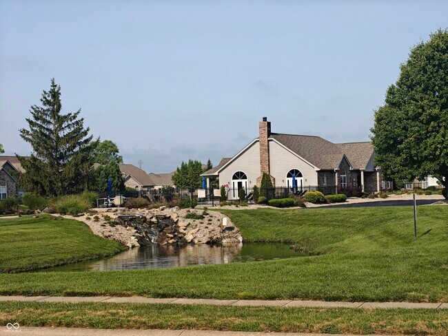 Building Photo - 2392 Steeple Chase
