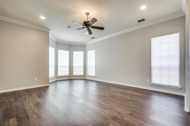 Building Photo - 10845 Silver Dollar Dr
