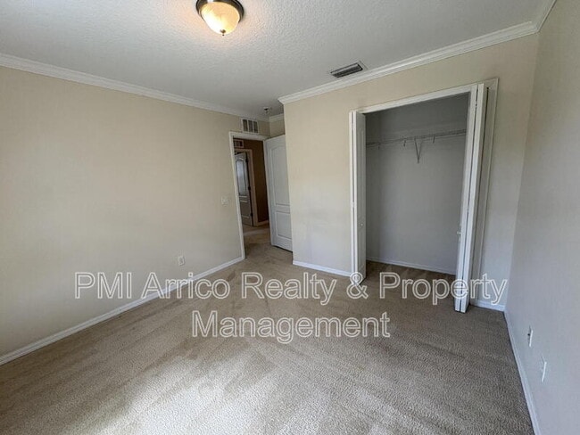 Building Photo - 5822 Tulip Flower Dr